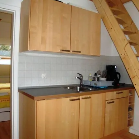 K 357 - Staffboarding - Personal- Und Monteurzimmervermietung Und Vermittlung In Dom wakacyjny *